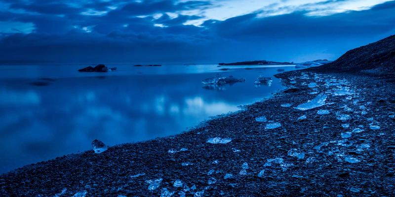 JONHTV电视禅意设计：打造沉浸式纪录片家庭影院与音响系统配置方案